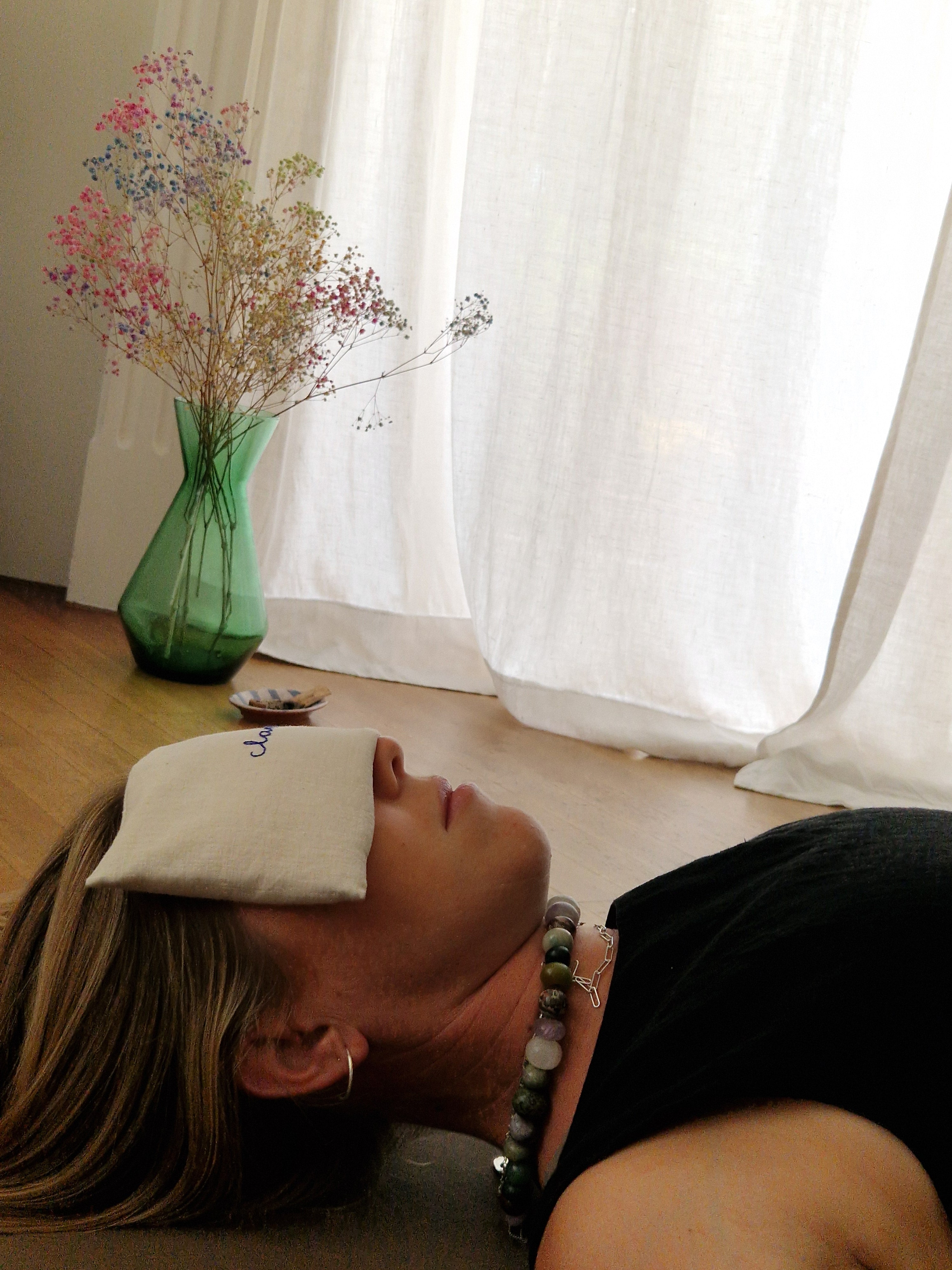 Augenkissen: Kleine Entspannungshilfe mit grosser Wirkung – für Schlaf, Stressreduktion und gegen Kopfschmerzen