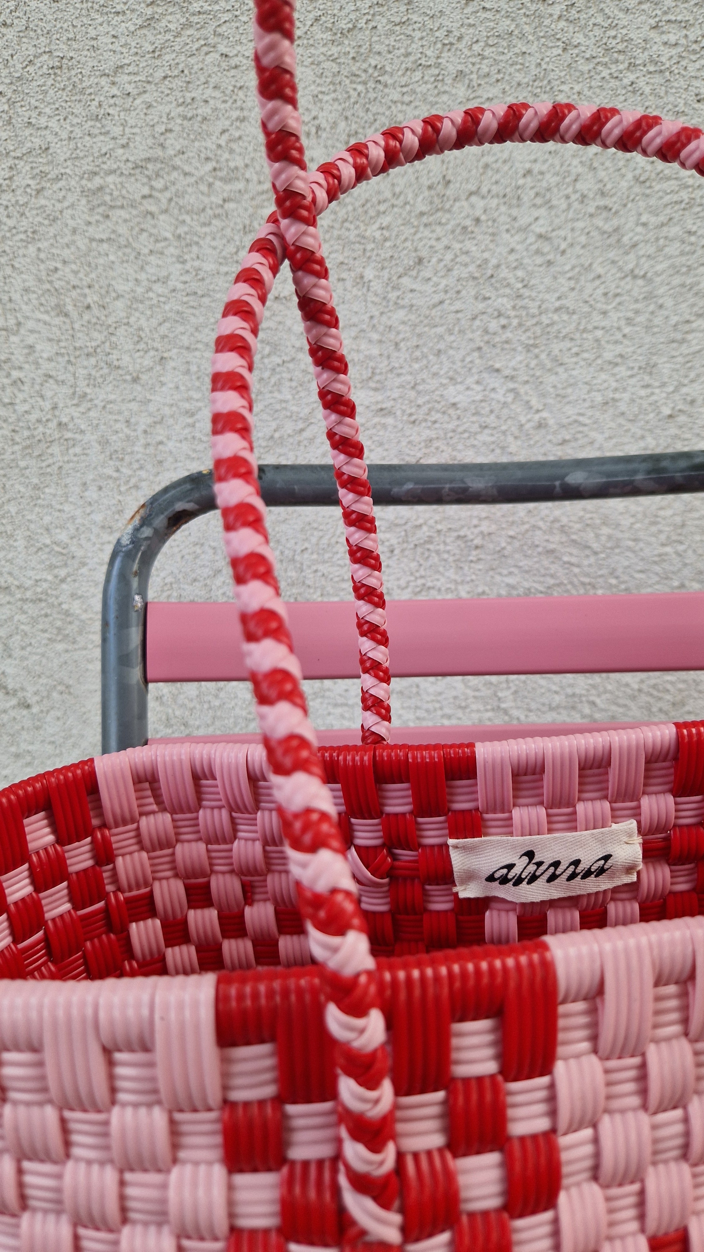 Alma Tote Mediana Plaid Red