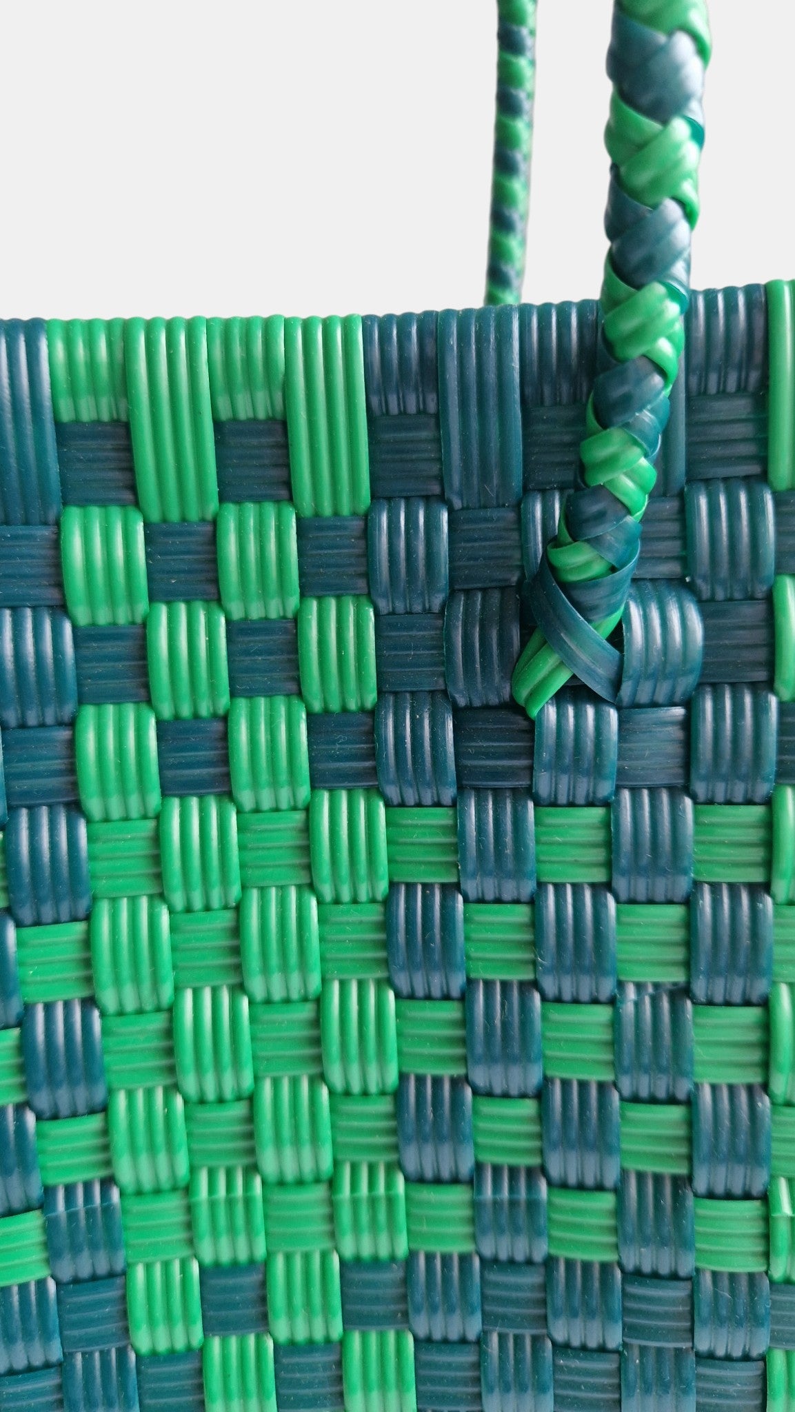 Alma Tote Mediana Plaid Green