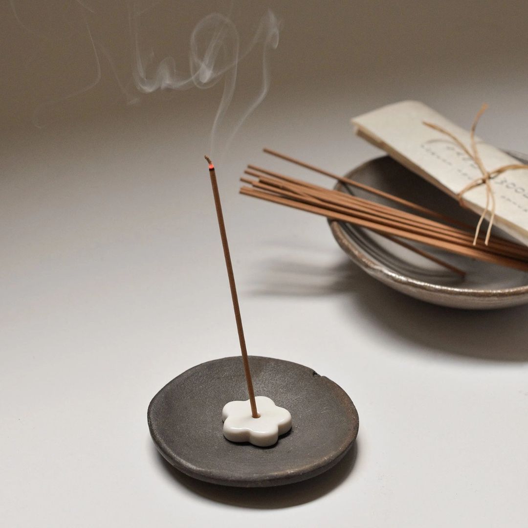 Japanische Incense Sandalwood & Holder