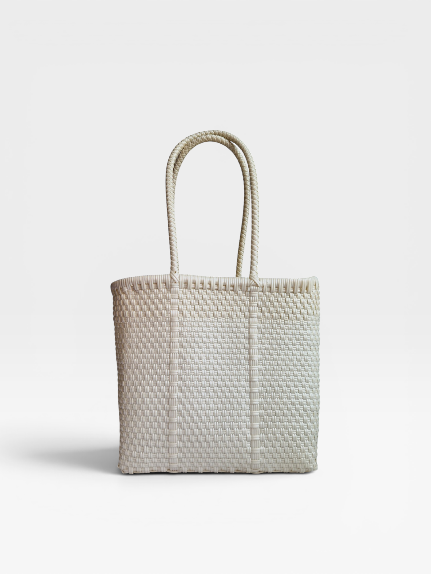 Alma Tote Chica Pearl White