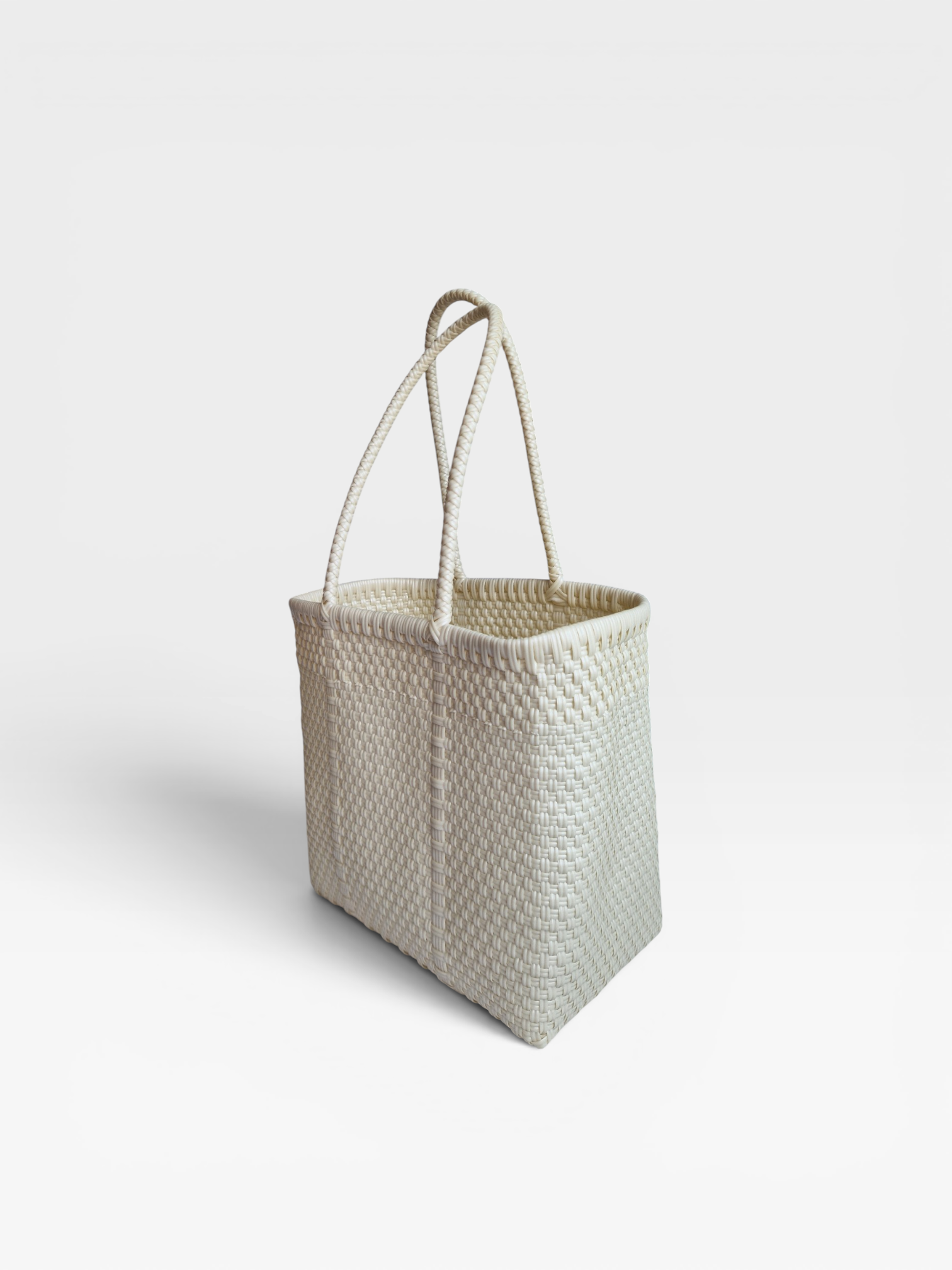 Alma Tote Chica Pearl White